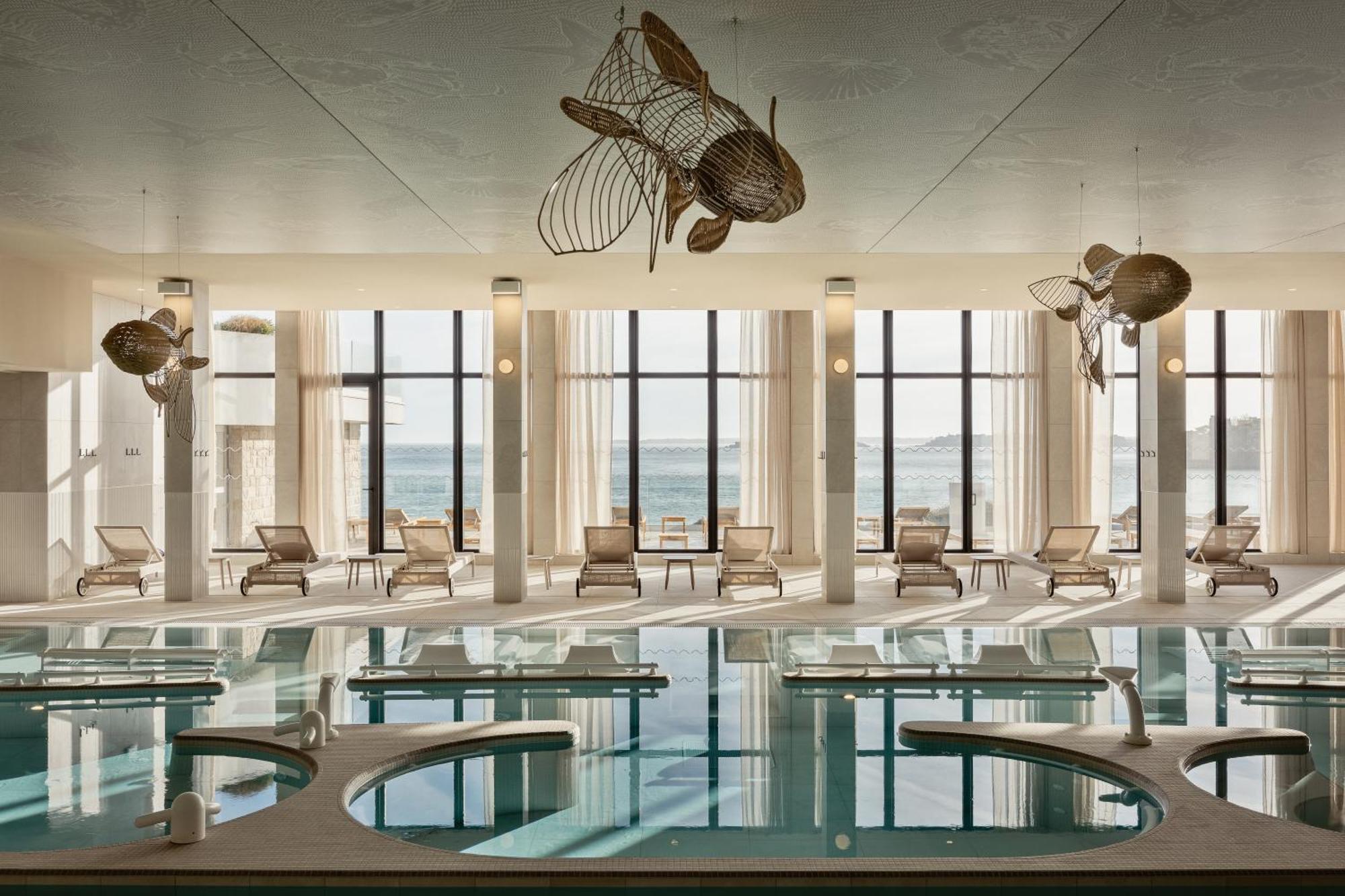 Emeria Dinard Thalasso Spa Exterior photo
